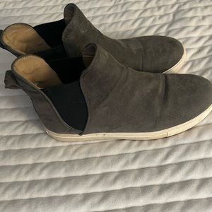 Nine West Slip On High Top Olive / Black Shoes